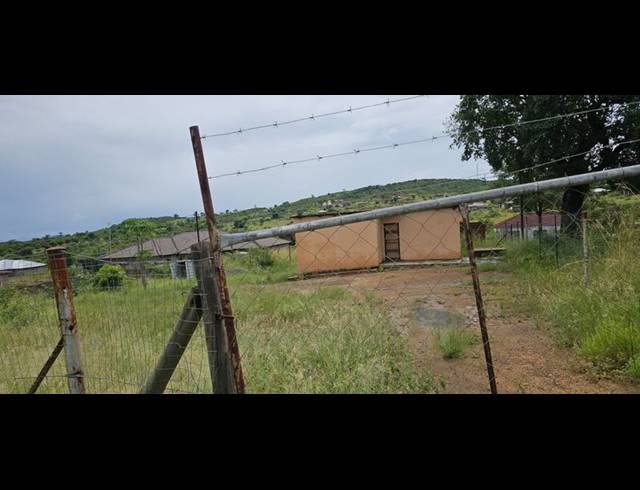 2 BEDROOM HOUSE FOR SALE IN TSHIKHUDINI